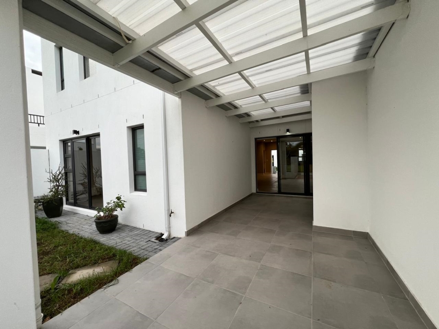 4 Bedroom Property for Sale in Croydon Gardens Estate Western Cape